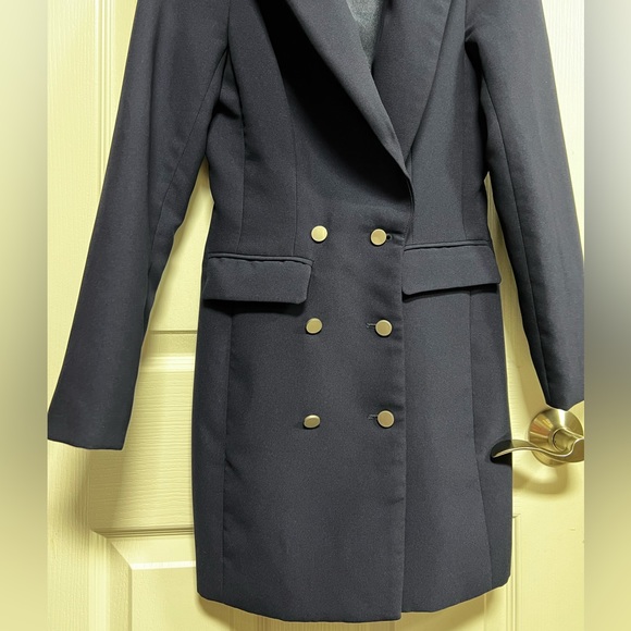 SUPERDOWN Madeline Blazer Dress in Navy Wore ONCE and dry, cleaned. Size Small - Picture 5 of 8